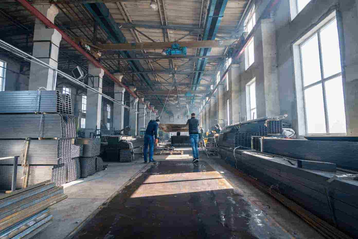 Готові металеві ніжки для столу