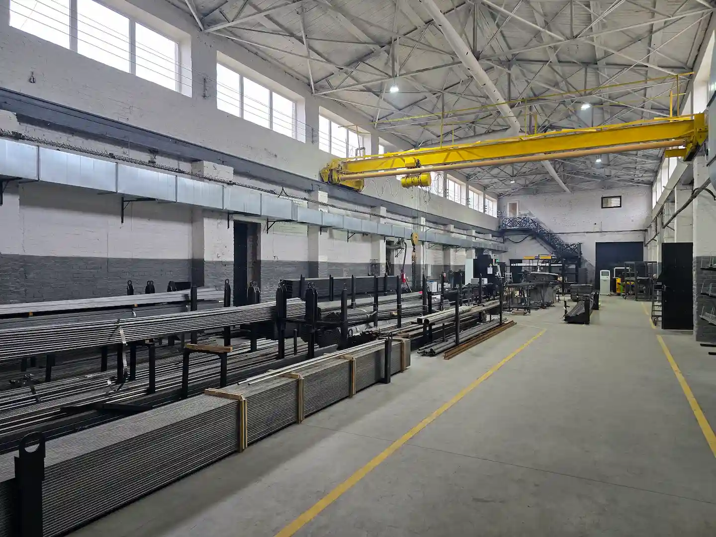 Процес виготовлення меблевих опор